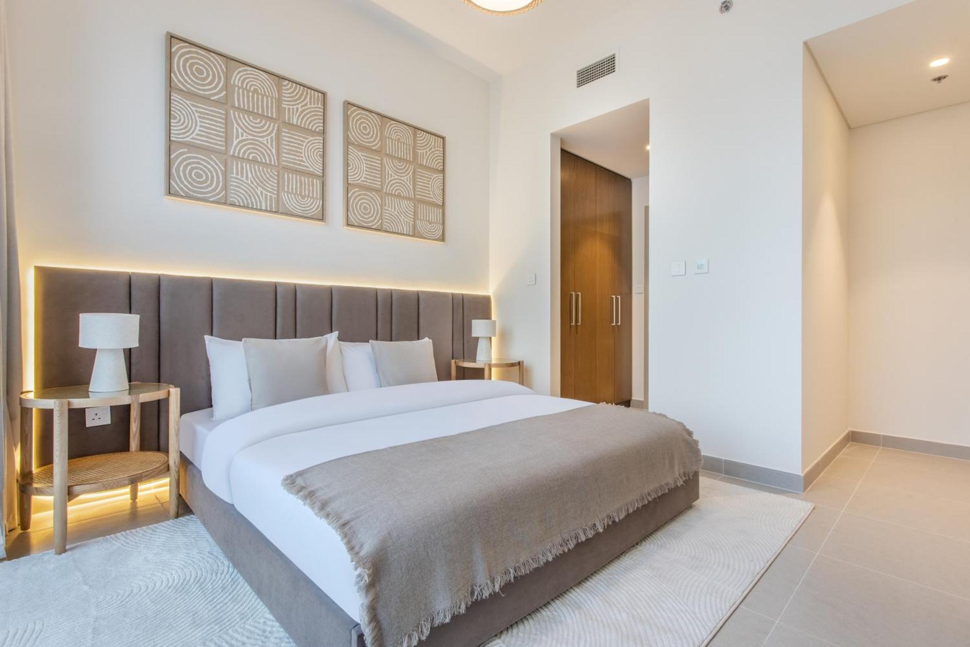 65th High Floor - 4 Bedroom With Opera, Fountain & Burj Khalifa View - Downtown - Tower 1 By Stayfinity For Max 9 Guests *