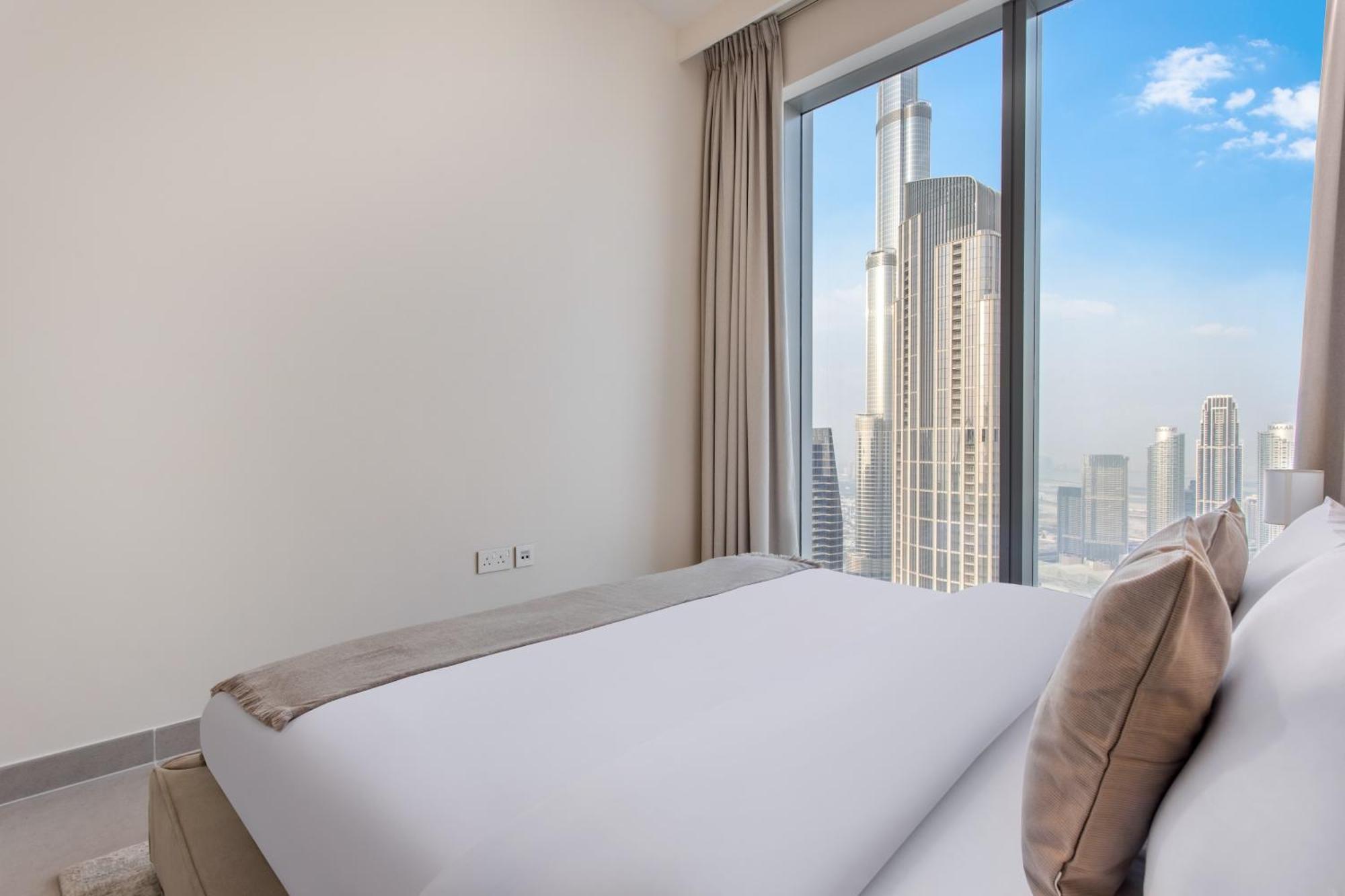 65th High Floor - 4 Bedroom With Opera, Fountain & Burj Khalifa View - Downtown - Tower 1 By Stayfinity For Max 9 Guests * Dubai