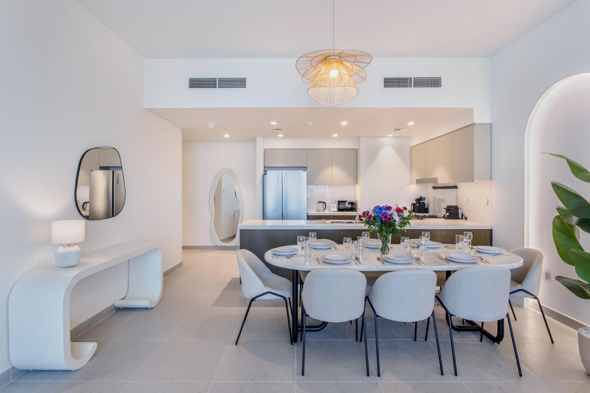 Apartment 65th High Floor - 4 Bedroom With Opera, Fountain & Burj Khalifa View - Downtown - Tower 1 By Stayfinity For Max 9 Guests Dubai