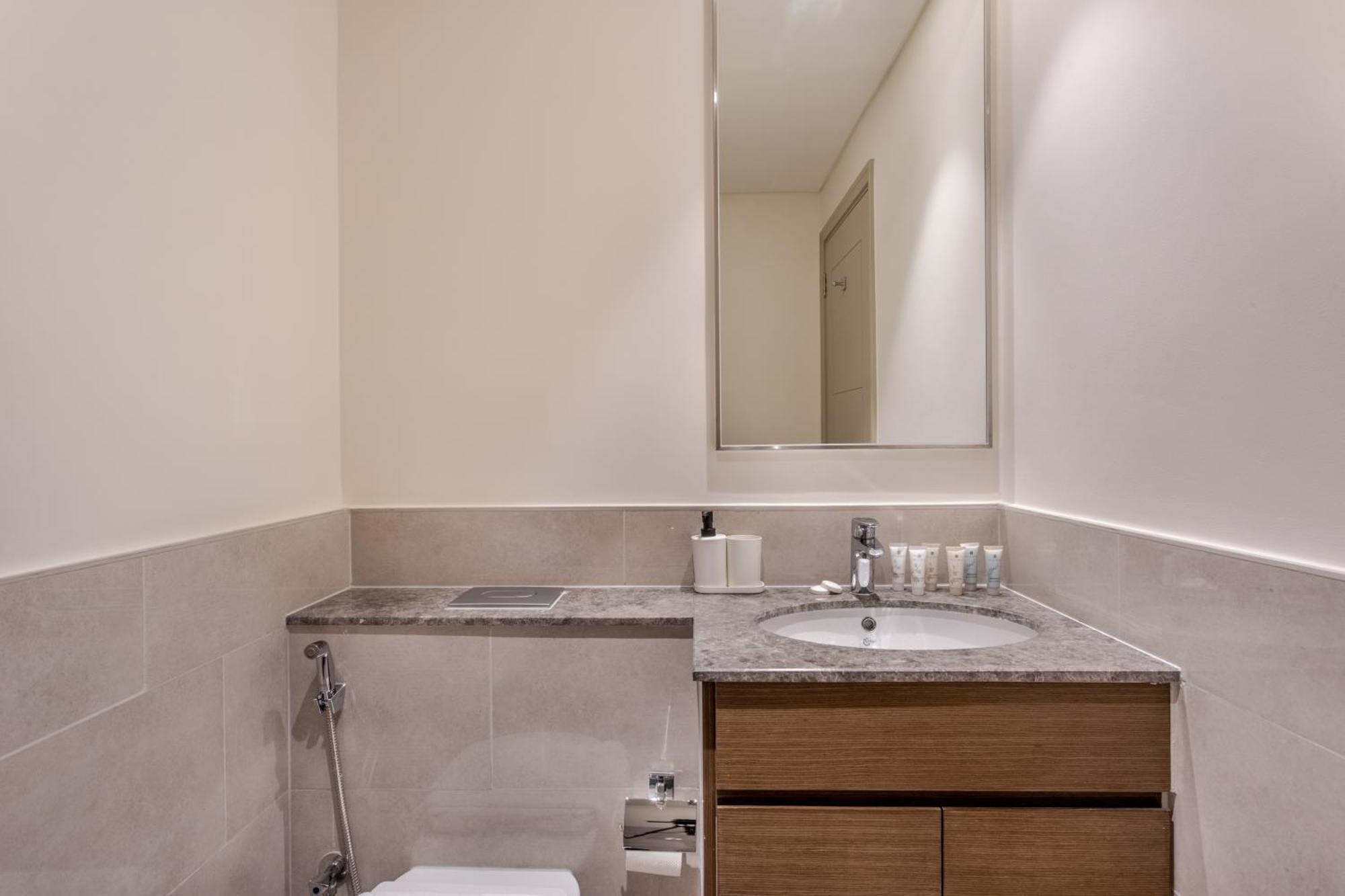 65th High Floor - 4 Bedroom With Opera, Fountain & Burj Khalifa View - Downtown - Tower 1 By Stayfinity For Max 9 Guests Apartment *